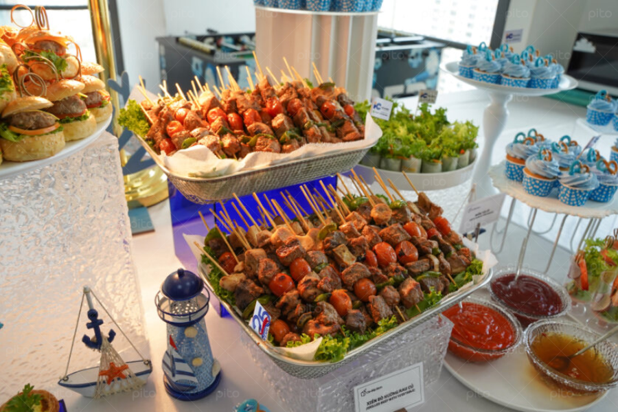 Tiệc Finger Food Decor Thuyền Và Đại Dương Tone Màu Xanh 4